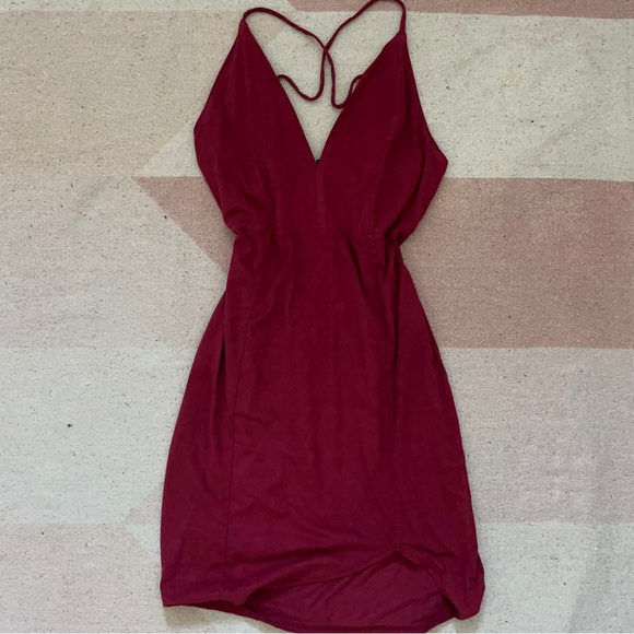 Sultry deep wine red strappy bodycon mini dress from Windsor - Picture 1 of 1